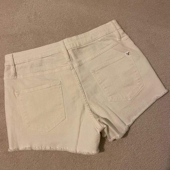 VIGOSS 5 button shorts-size 31 NWOT - Picture 4 of 8